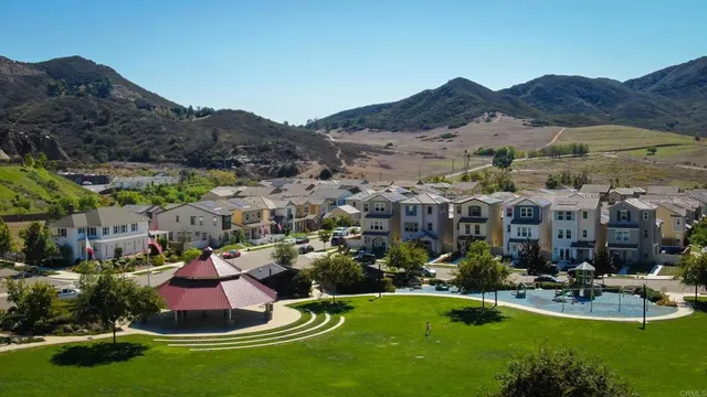 $999,000 | 21547 Trail Blazer Lane, Escondido, CA 92029