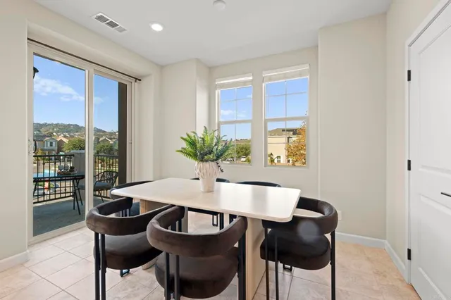 $999,000 | 21547 Trail Blazer Lane, Escondido, CA 92029