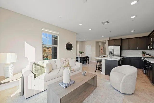 $999,000 | 21547 Trail Blazer Lane, Escondido, CA 92029