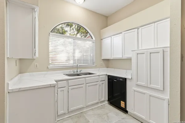 $1,700 | 4102 Mystic Sunrise Drive, San Antonio, TX 78244