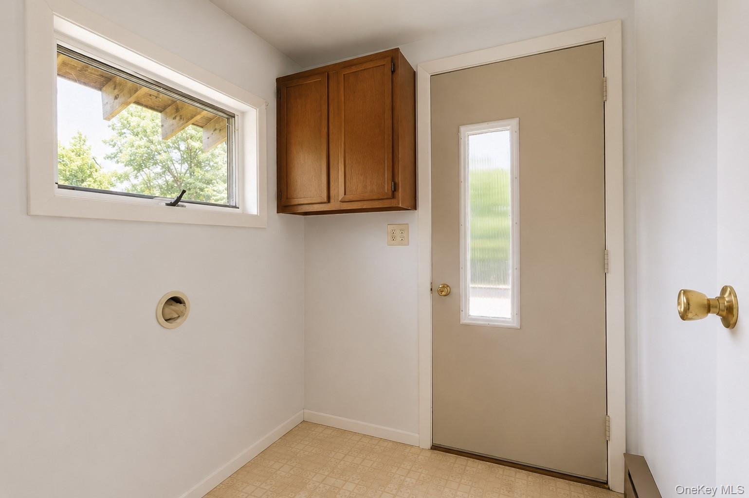 740 Wallkill Avenue Wallkill, NY 12589 - Photo 20 of 46 Gallery Image 20