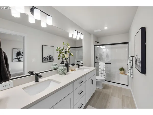 $925,000 | 541 Northwest 8th Avenue, Camas, WA 98607