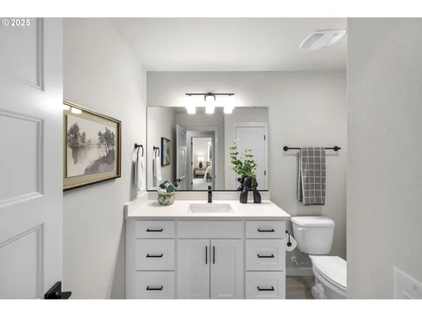 $925,000 | 541 Northwest 8th Avenue, Camas, WA 98607