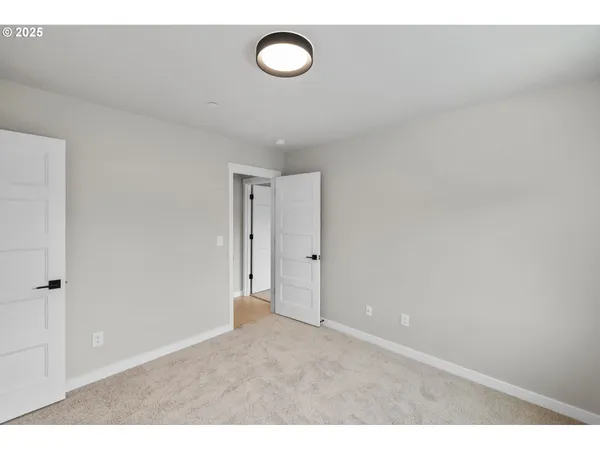 $925,000 | 541 Northwest 8th Avenue, Camas, WA 98607