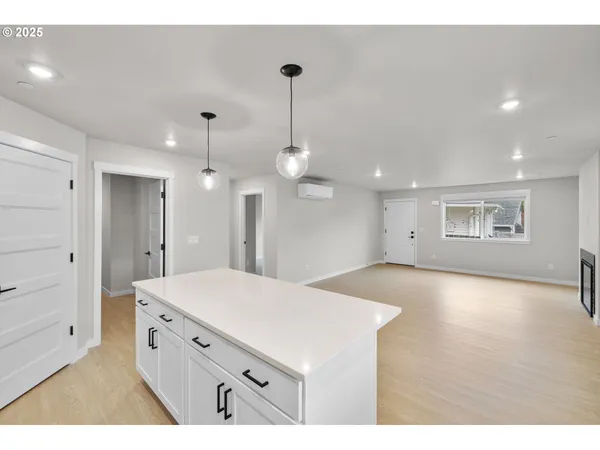 $925,000 | 541 Northwest 8th Avenue, Camas, WA 98607