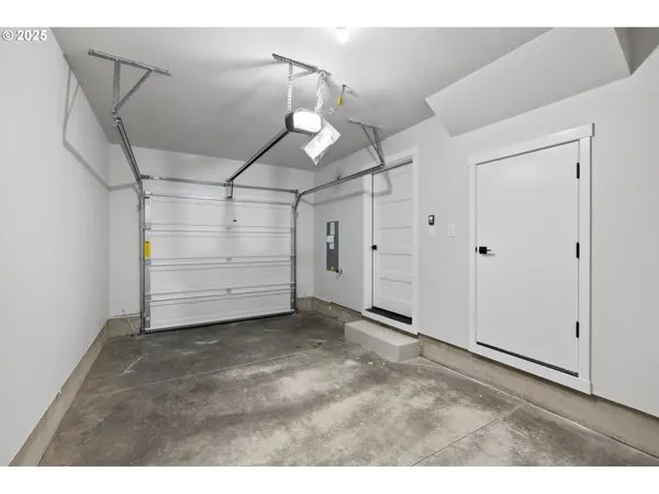 $925,000 | 541 Northwest 8th Avenue, Camas, WA 98607