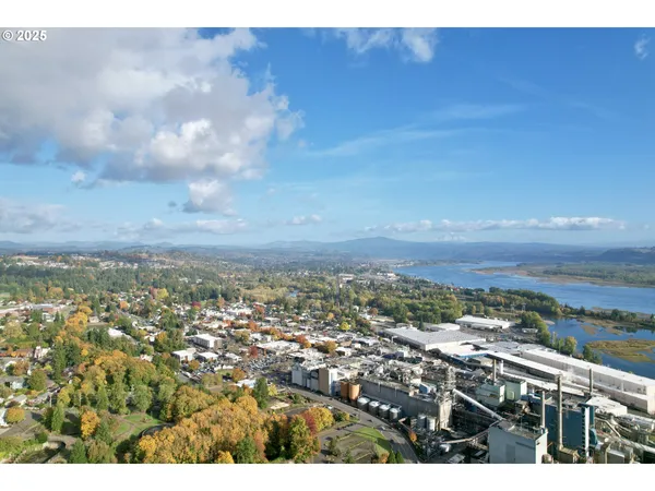 $925,000 | 541 Northwest 8th Avenue, Camas, WA 98607