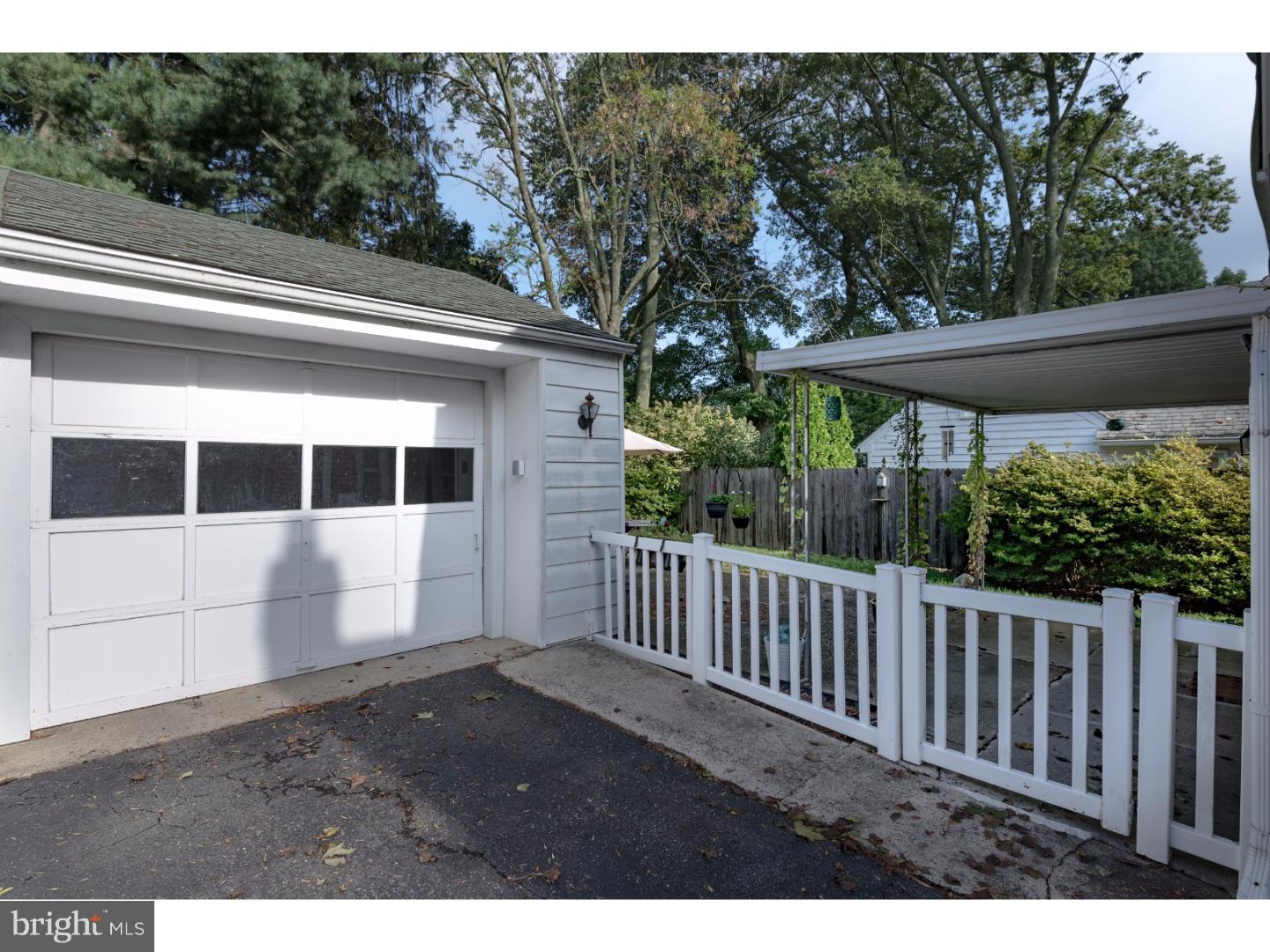416 Valley View Road Media, PA 19063 - Photo 20 of 25 Garage