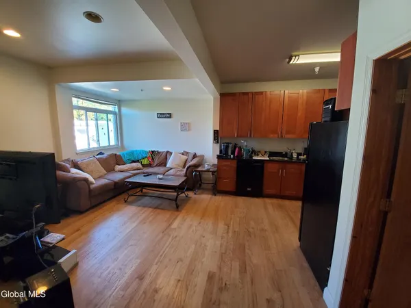 $1,800,000 | 811 Madison Avenue, Albany, NY 12208