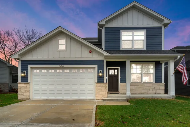 $729,900 | 580 Francesca Lane, Roselle, IL 60172