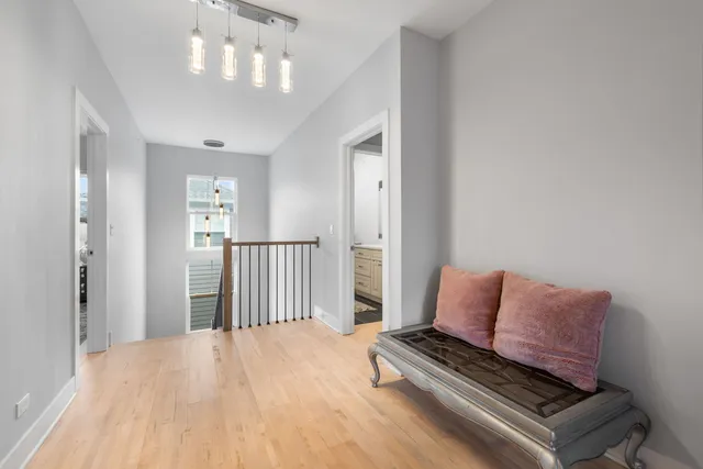 $729,900 | 580 Francesca Lane, Roselle, IL 60172