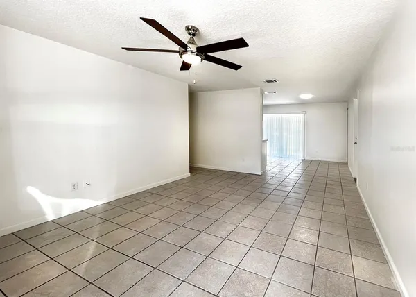 $334,900 | 2307 Merrily Circle North, Seffner, FL 33584