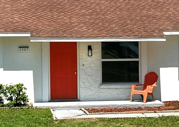 $334,900 | 2307 Merrily Circle North, Seffner, FL 33584