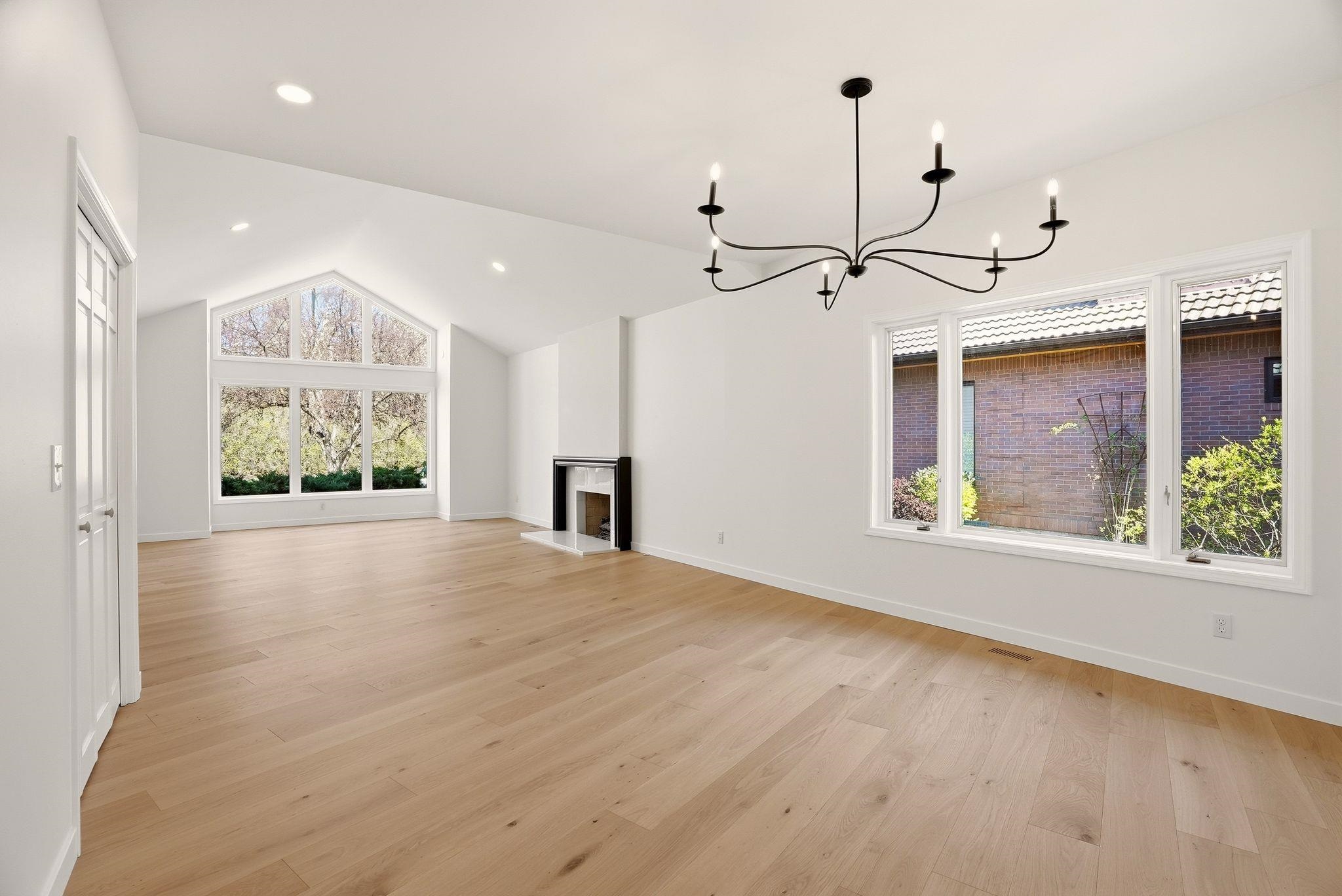 5443 South Quail Ridge Circle Spokane, WA 99223 - Photo 7 of 36