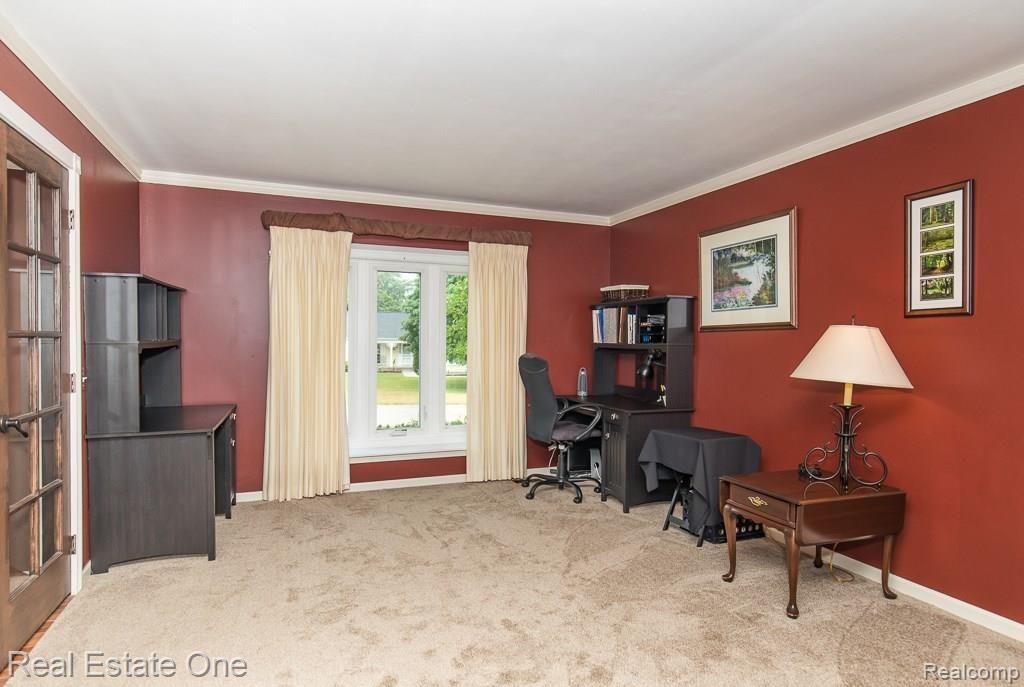 2425 Rancroft Beat Rochester Hills, MI 48306 - Photo 11 of 32