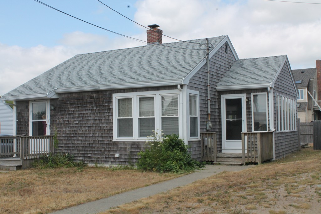 28 Constitution Road Marshfield, MA 02050 - Photo 1 of 15 Gallery Image 1