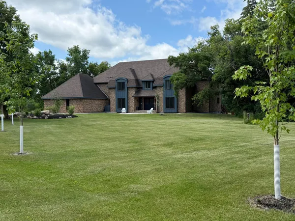 $759,000 | 59256 340th Street, Warroad, MN 56763