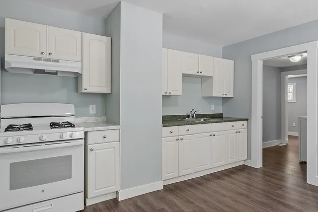 $1,800 | 31 Mill Street, Unit 1, Pepperell, MA 01463