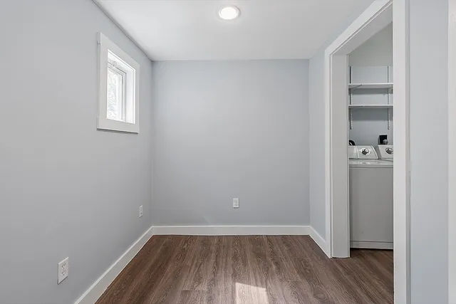 $1,800 | 31 Mill Street, Unit 1, Pepperell, MA 01463