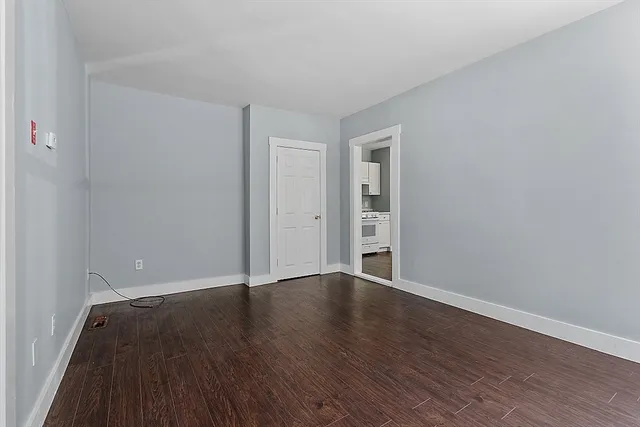 $1,800 | 31 Mill Street, Unit 1, Pepperell, MA 01463