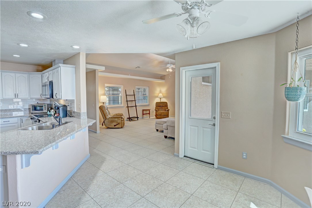 141 West Simkins Road Pahrump, NV 89060 - Photo 12 of 50 Gallery Image 12