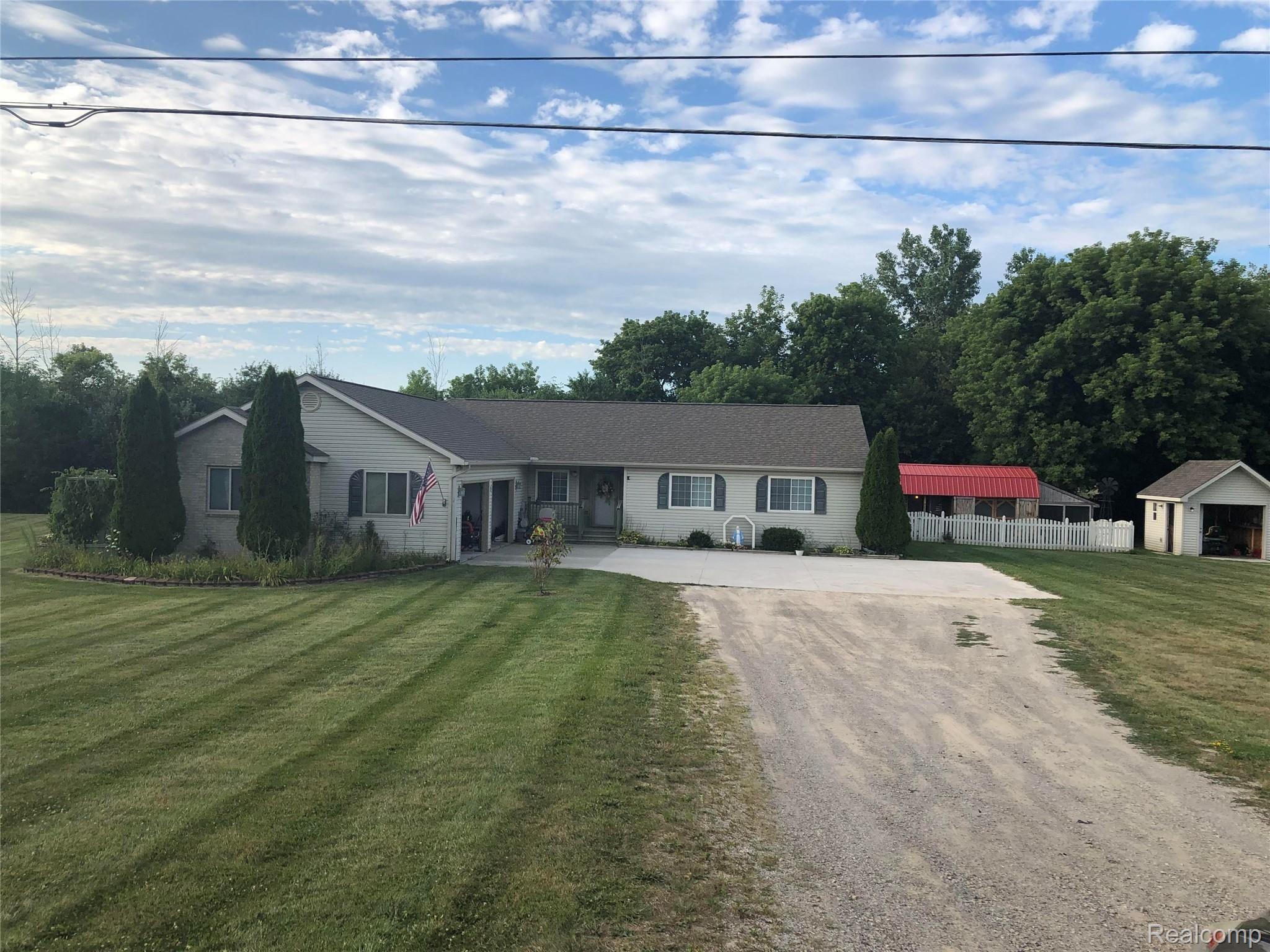 9043 East Frances Road Otisville, MI 48463 - Photo 21 of 28 unnamed.jpg