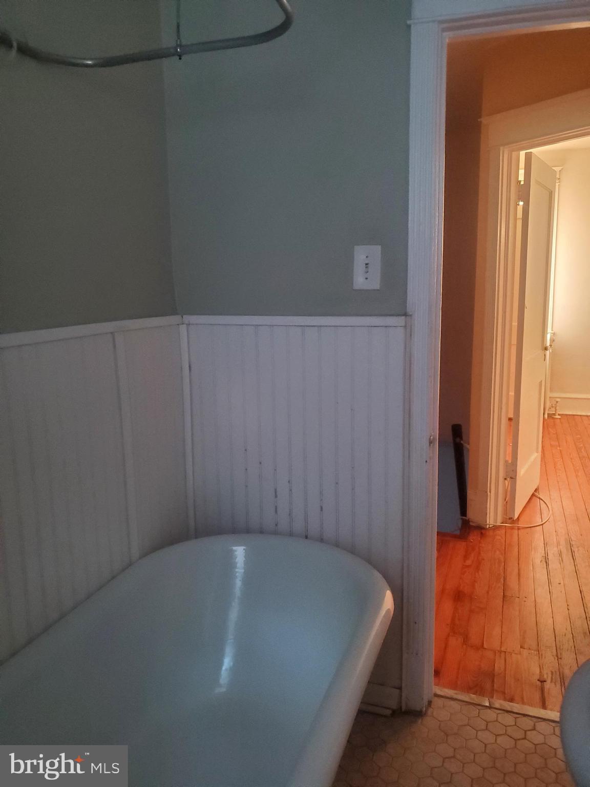 1031 Edgemore Road Philadelphia, PA 19151 - Photo 25 of 83 Gallery Image 25