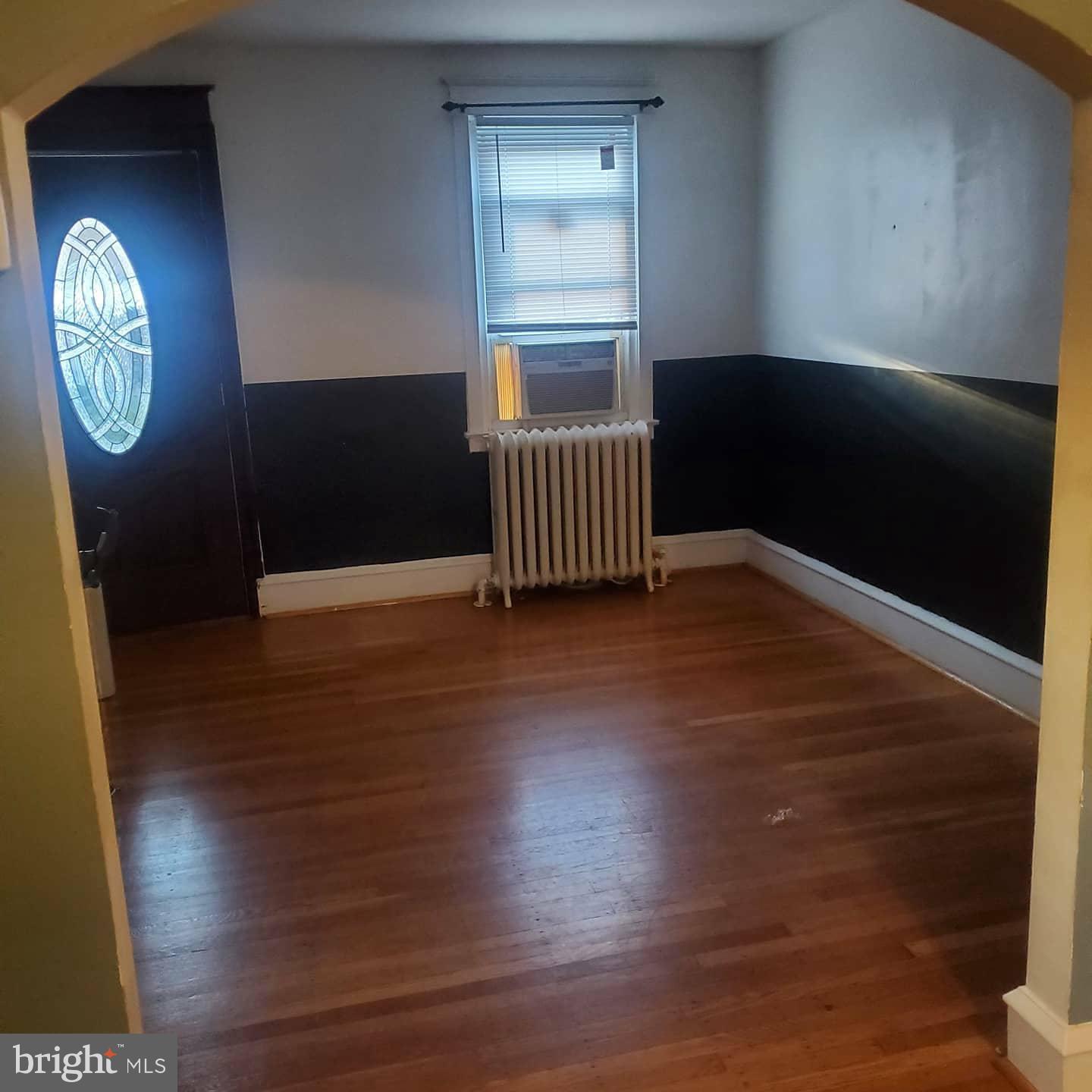 1031 Edgemore Road Philadelphia, PA 19151 - Photo 4 of 83 Gallery Image 4