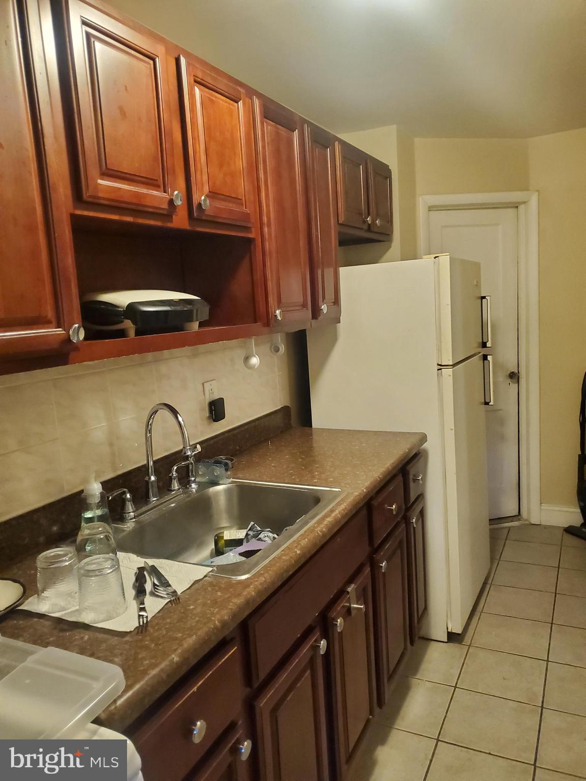 1031 Edgemore Road Philadelphia, PA 19151 - Photo 8 of 83 Gallery Image 8