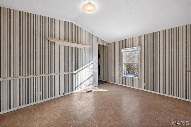 $120,000 | 90 New Hope Road, Elsberry, MO 63343