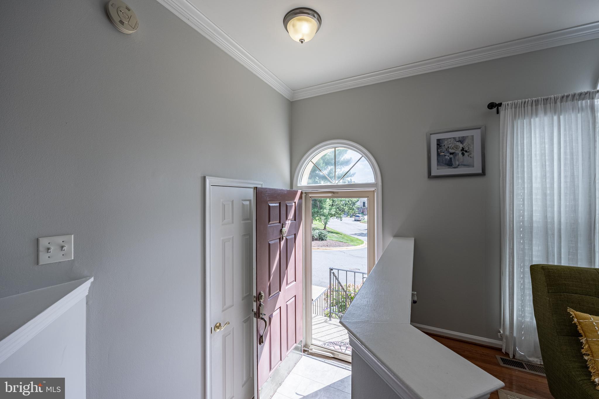 46802 Rabbitrun Terrace Sterling, VA 20164 - Photo 2 of 50 Gallery Image 2
