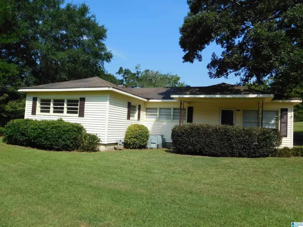 $224,500 | 6937 Highway 11, Springville, AL 35146