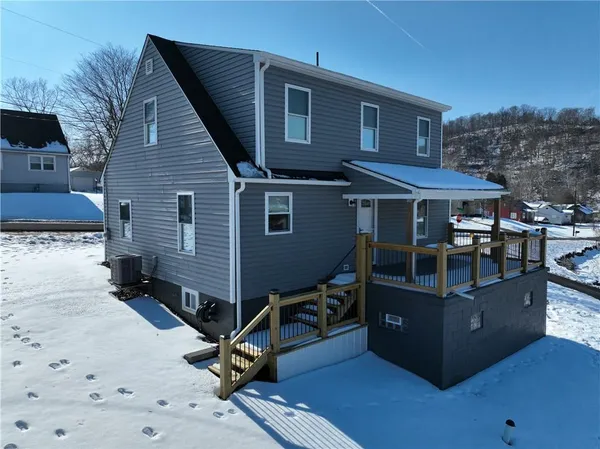 $215,000 | 77 Walnut Street, Clarksville, PA 15322