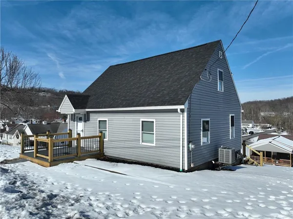 $215,000 | 77 Walnut Street, Clarksville, PA 15322