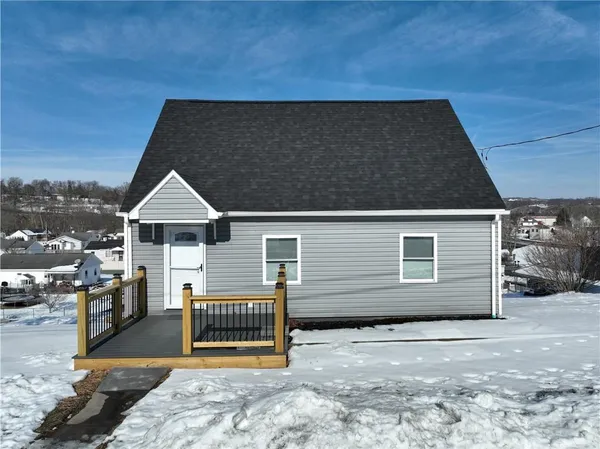 $215,000 | 77 Walnut Street, Clarksville, PA 15322