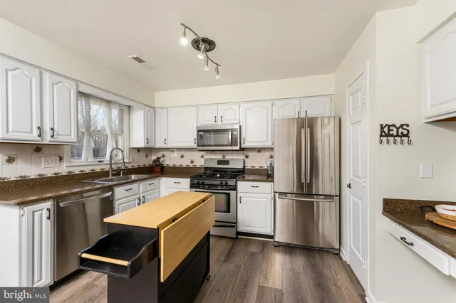 $499,900 | 6450 Waterdale Court, Bealeton, VA 22712