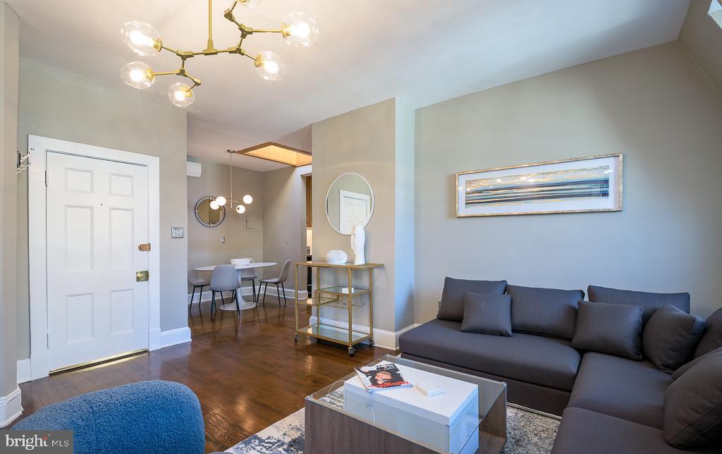 1904 R Street Northwest, Unit 5 Washington, DC 20009 - Photo 2 of 31 Gallery Image 2