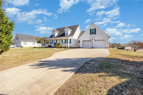 $360,000 | 167 Columbia Drive, Linwood, NC 27299