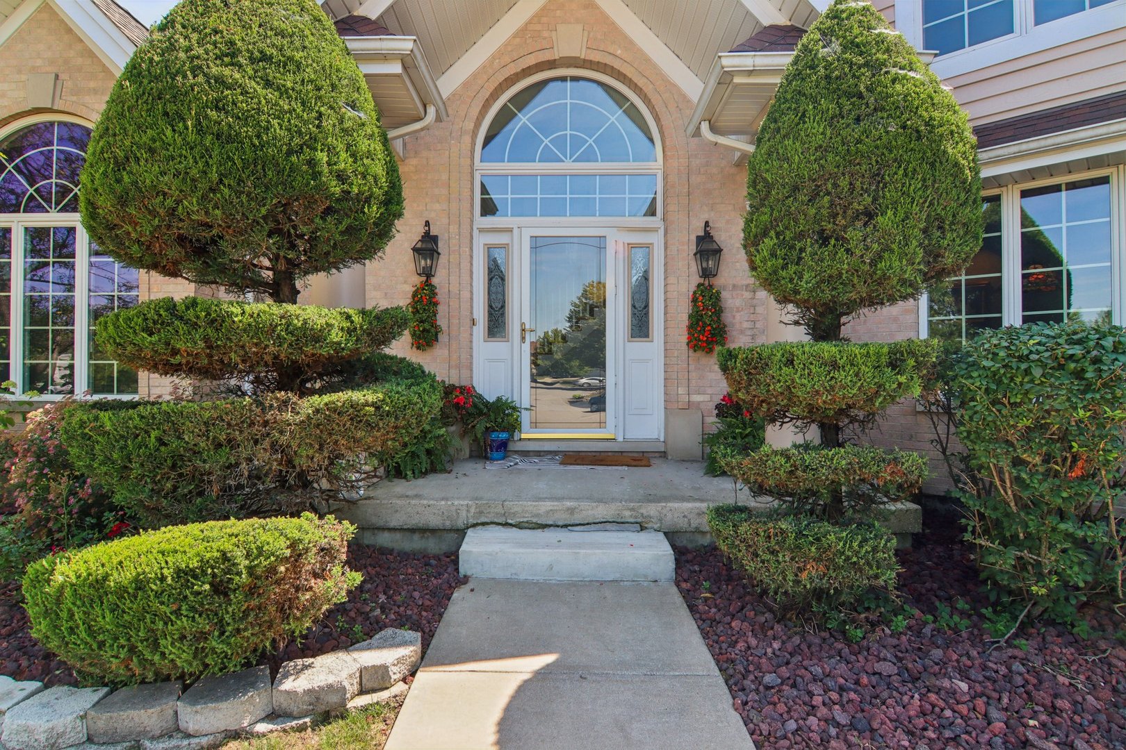 21455 Georgetown Road Frankfort, IL 60423 - Photo 3 of 53 Gallery Image 3