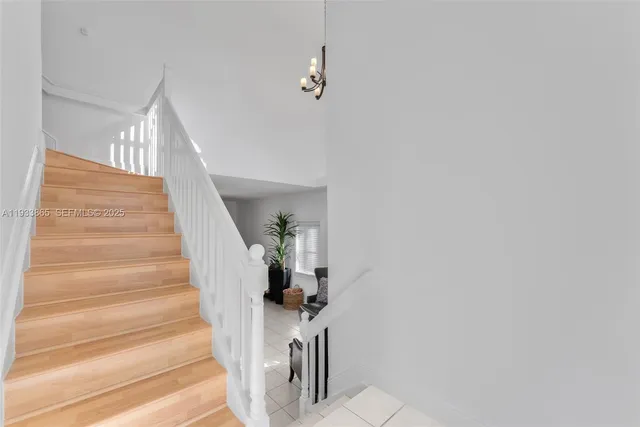 a view of entryway and hall