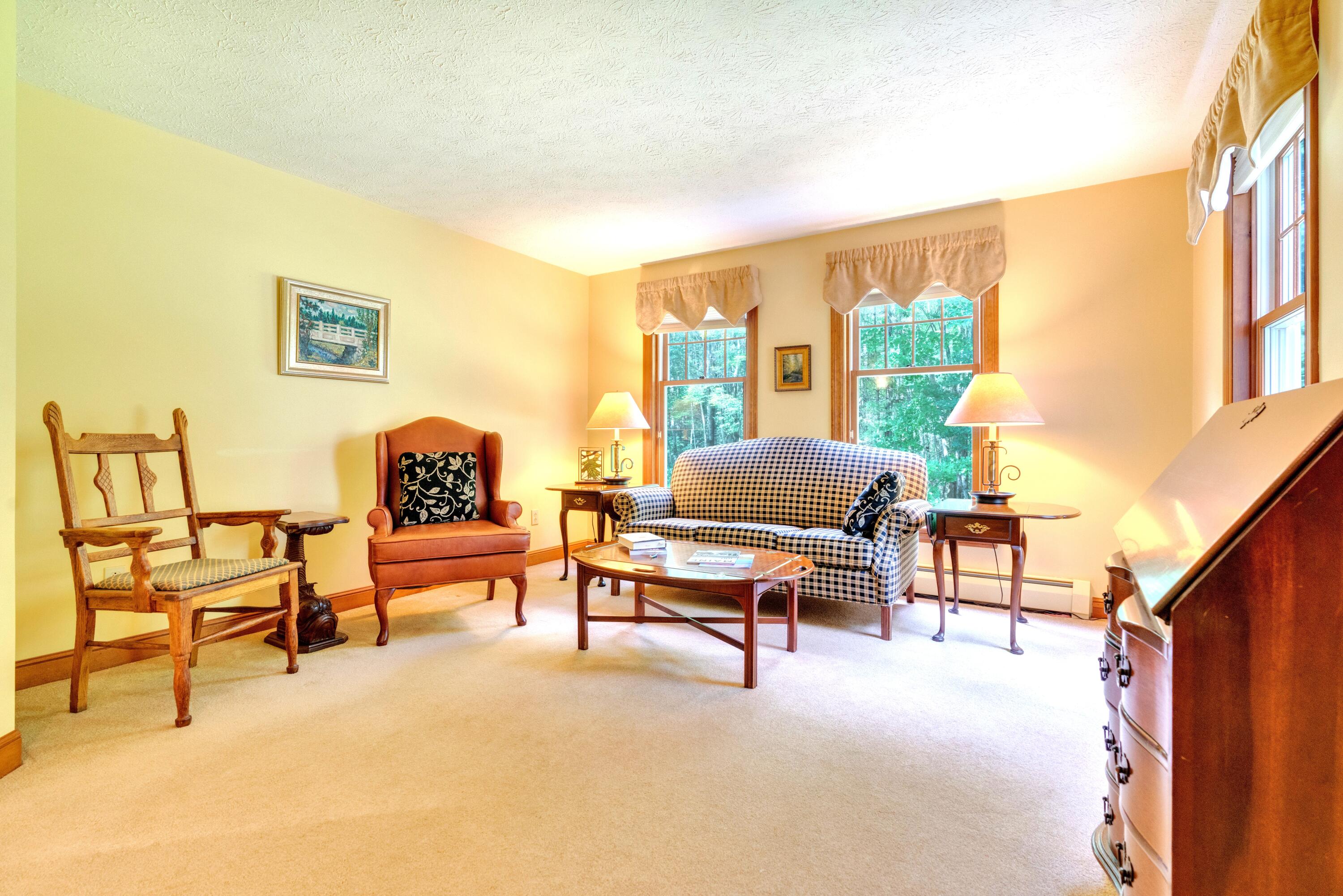 1047 Middle Road North Waterboro, ME 04061 - Photo 16 of 56 Den