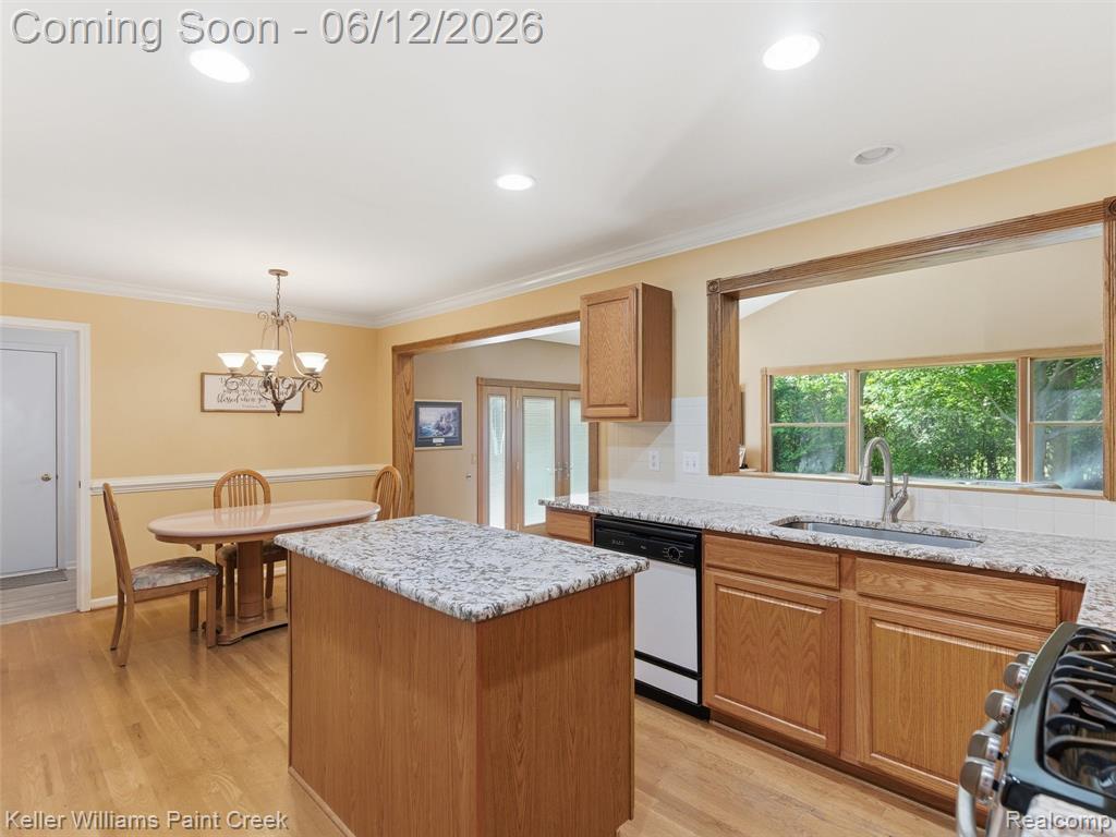 2842 Manorwood Road Troy, MI 48085 - Photo 36 of 72