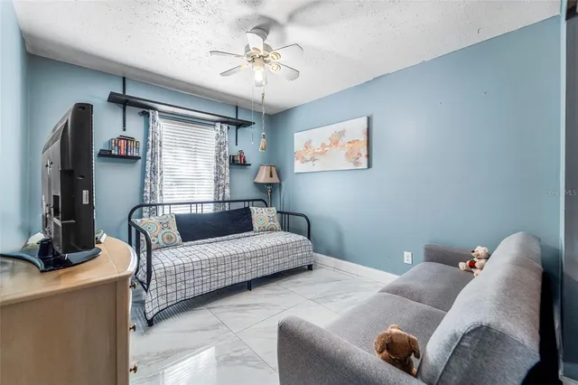 $420,000 | 1539 Highcrest Circle, Valrico, FL 33596