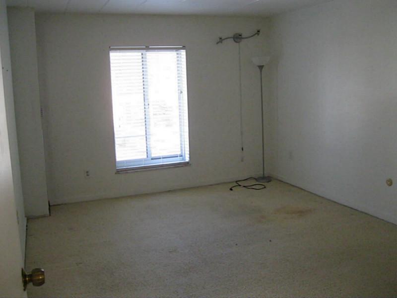 5 Bayard Road, Unit 408 Shadyside, PA 15213 - Photo 13 of 13 Bedroom.