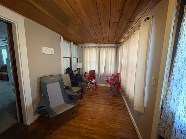 $86,500 | 109 7th Street North, Danvers, MN 56231