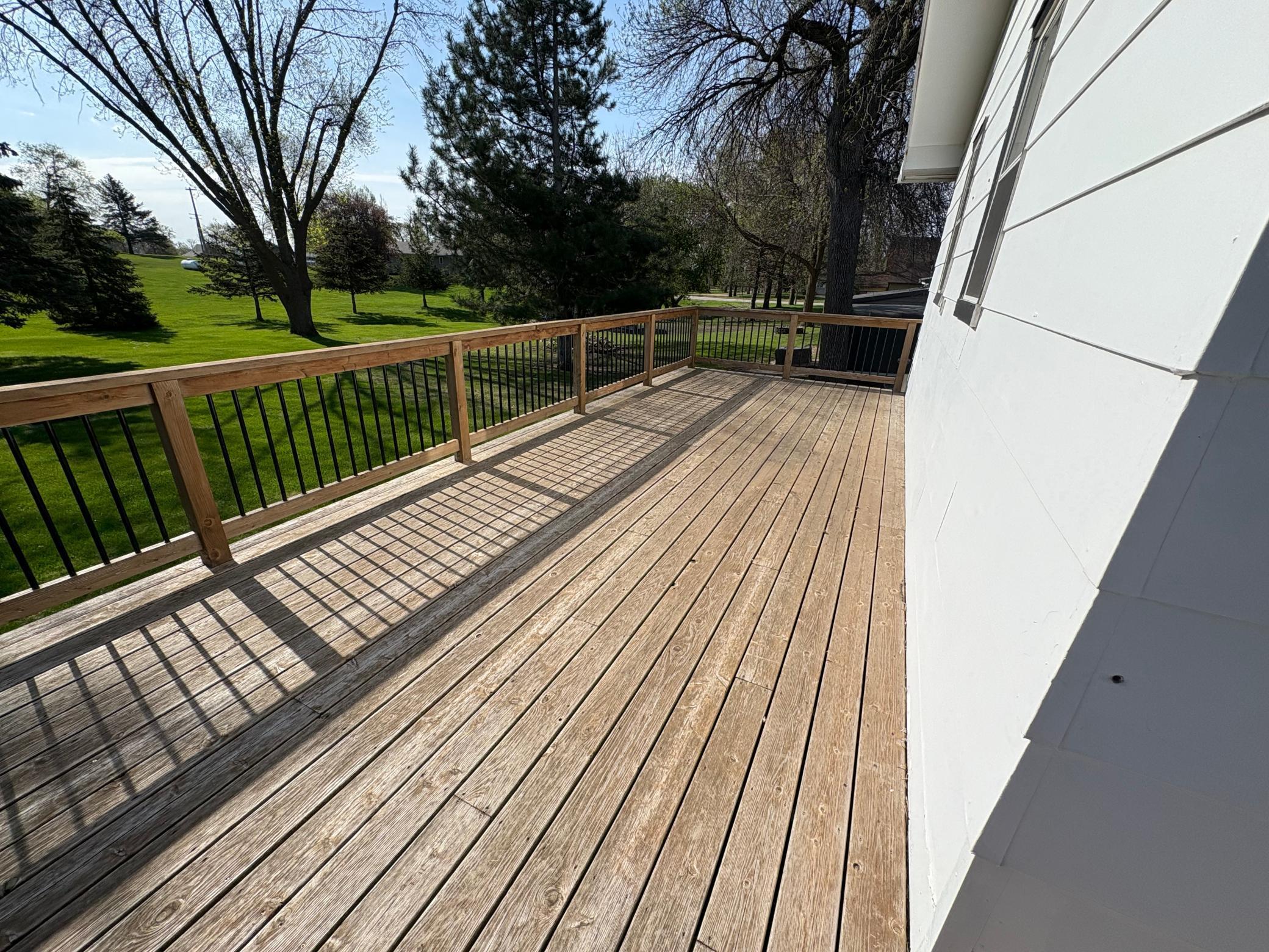 109 7th Street North Danvers, MN 56231 - Photo 3 of 37