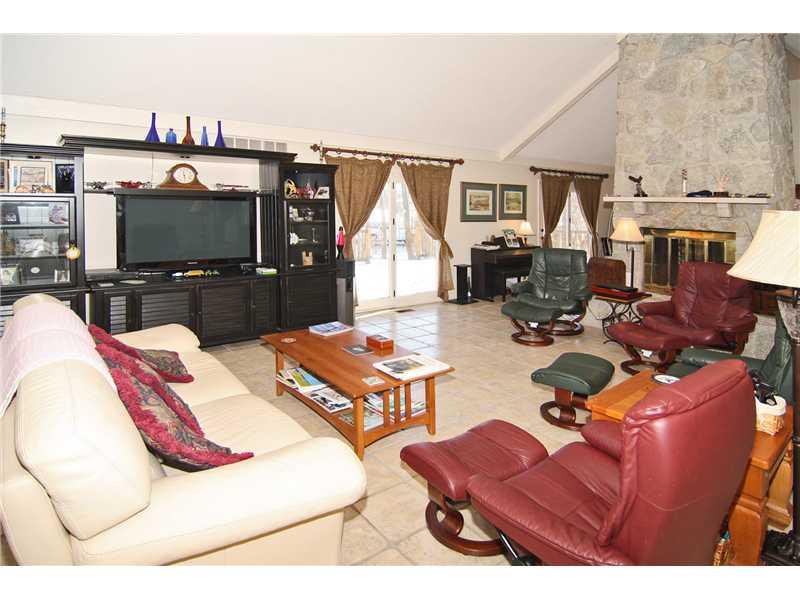 7801 Fall Creek Road Indianapolis, IN 46256 - Photo 4 of 24 Gallery Image 4