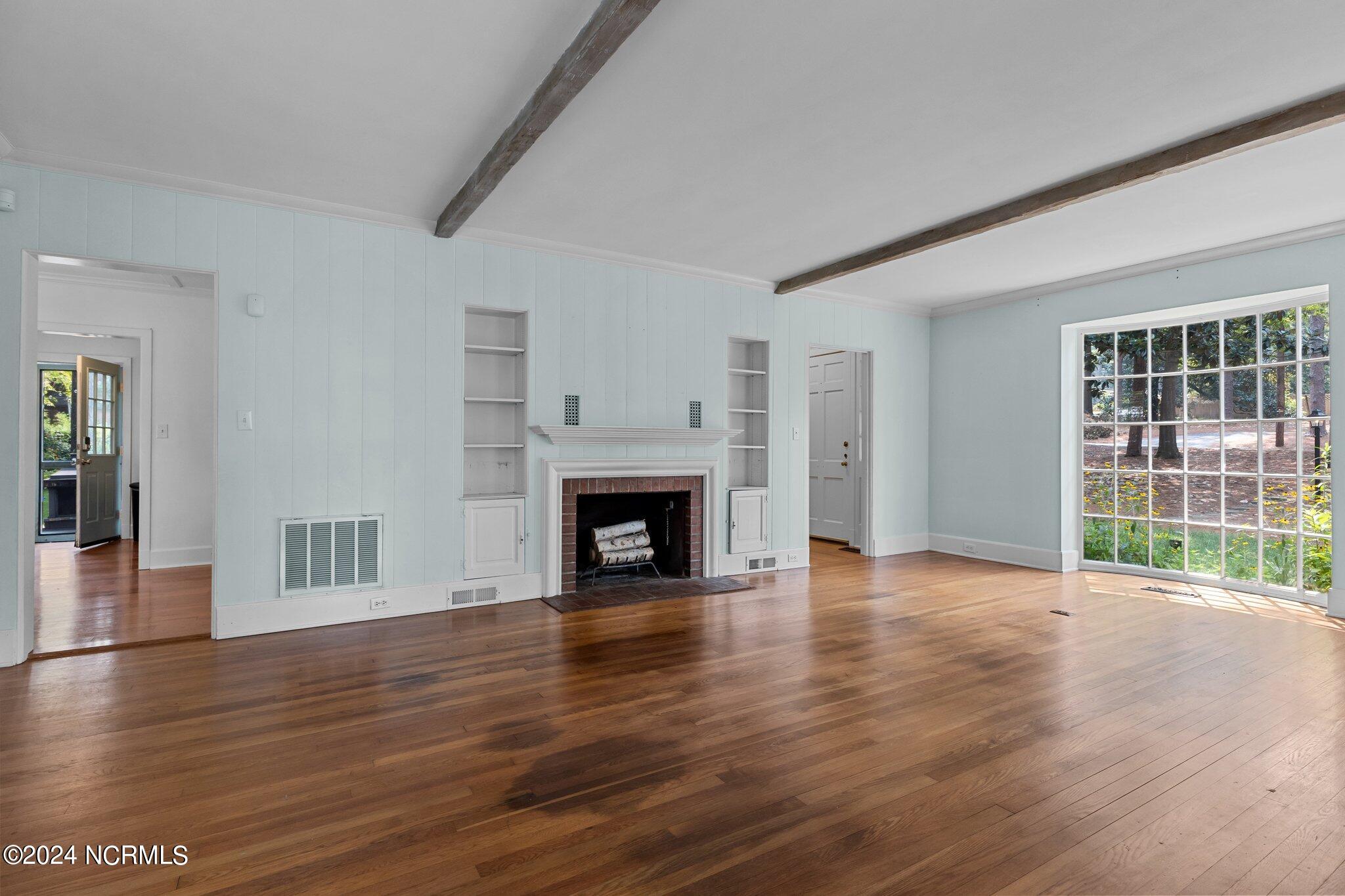 170 South Ridge Street Southern Pines, NC 28387 - Photo 5 of 37 24-web-or-mls-707A9469