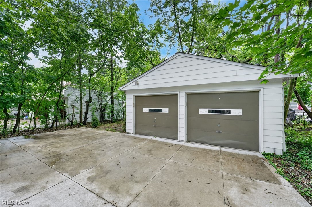 3559 Gridley Road Shaker Heights, OH 44122 - Photo 34 of 37