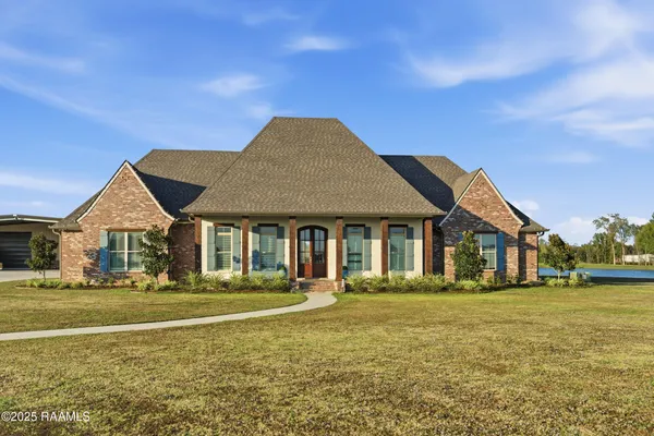 $1,590,000 | 234 Cypress Bend, Scott, LA 70583